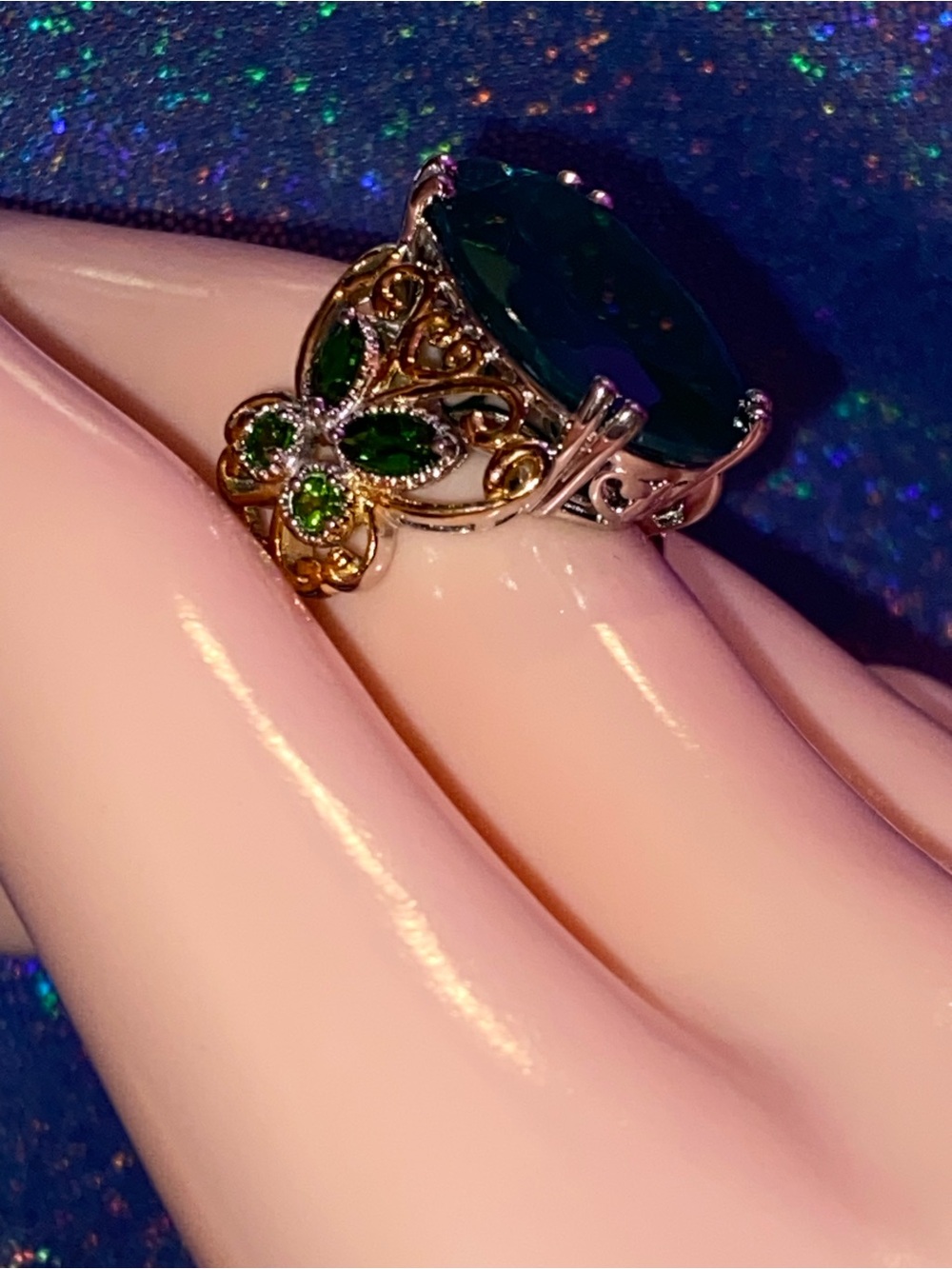 Karis Verde Onyx Chrome Diopside 12.9 ctw Butterfly 18K YG plated PL Bond, sz 8